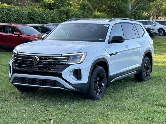 2024 Volkswagen Atlas 2.0T Peak Edition SE w/Technology