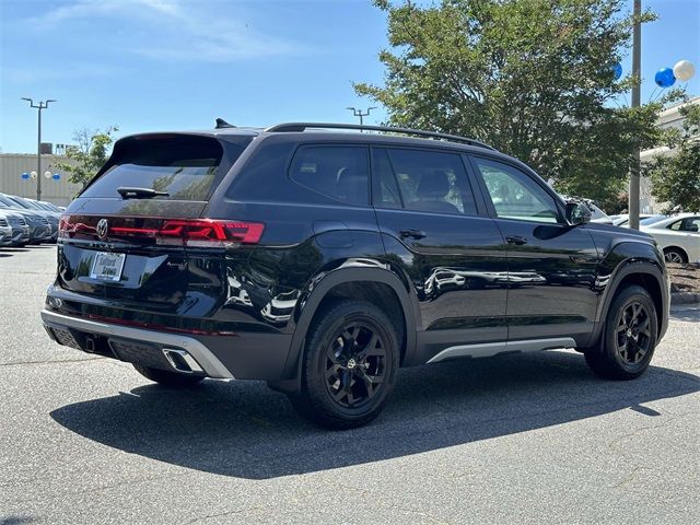 2024 Volkswagen Atlas 2.0T Peak Edition SE w/Technology