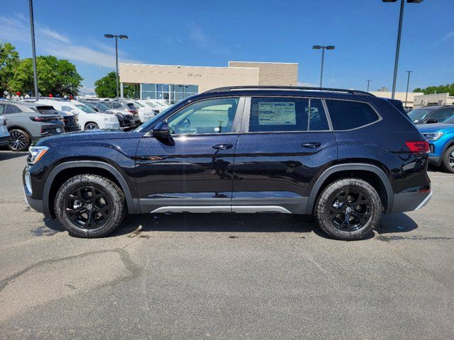 2024 Volkswagen Atlas 2.0T Peak Edition SE w/Technology