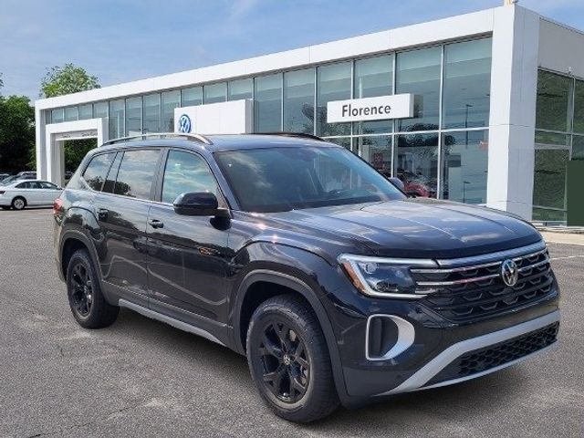 2024 Volkswagen Atlas 2.0T Peak Edition SE w/Technology