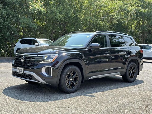 2024 Volkswagen Atlas 2.0T Peak Edition SE w/Technology