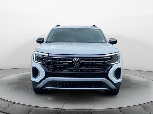 2024 Volkswagen Atlas 2.0T Peak Edition SE w/Technology