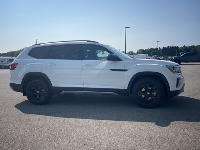 2024 Volkswagen Atlas 2.0T Peak Edition SE w/Technology