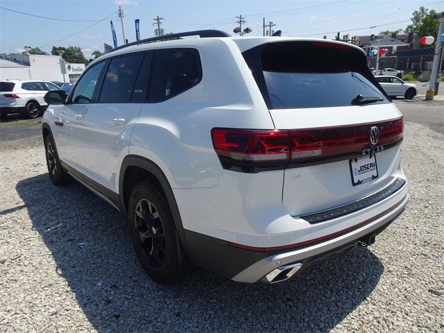 2024 Volkswagen Atlas 2.0T Peak Edition SE w/Technology