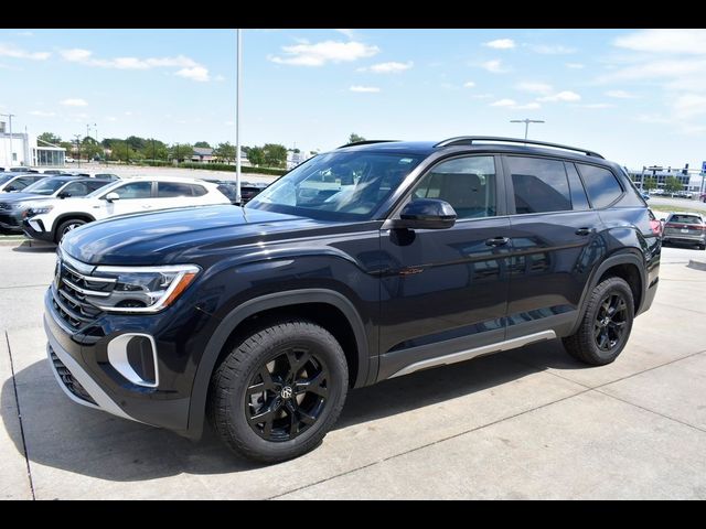 2024 Volkswagen Atlas 2.0T Peak Edition SE w/Technology