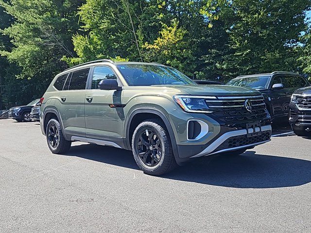 2024 Volkswagen Atlas 2.0T Peak Edition SE w/Technology