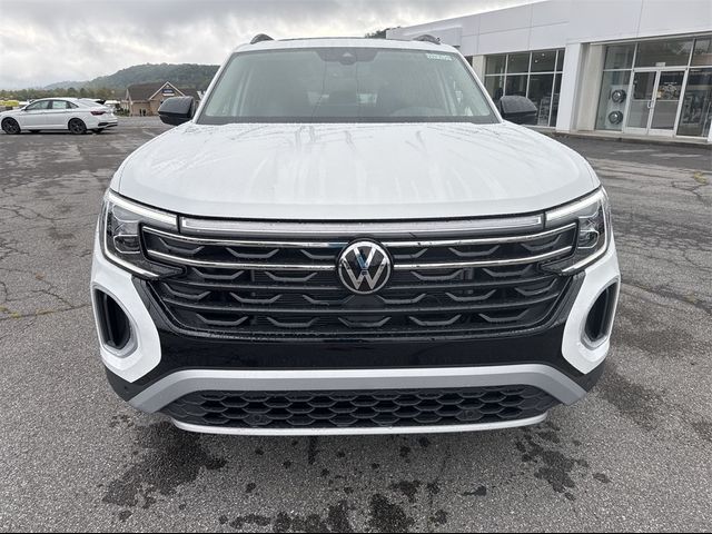 2024 Volkswagen Atlas 2.0T Peak Edition SE w/Technology