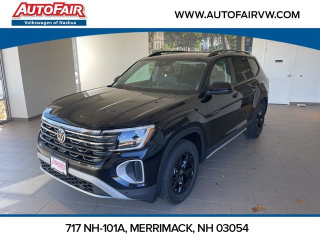 2024 Volkswagen Atlas 2.0T Peak Edition SE w/Technology