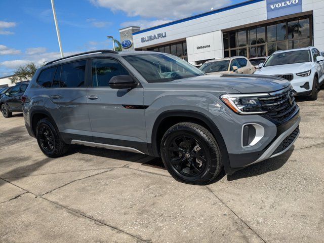 2024 Volkswagen Atlas 2.0T Peak Edition SE w/Technology