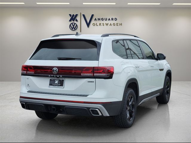 2024 Volkswagen Atlas 2.0T Peak Edition SE w/Technology