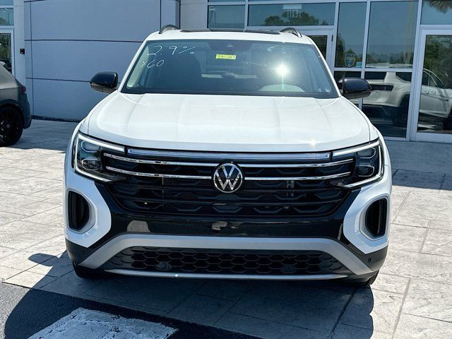 2024 Volkswagen Atlas 2.0T Peak Edition SE w/Technology