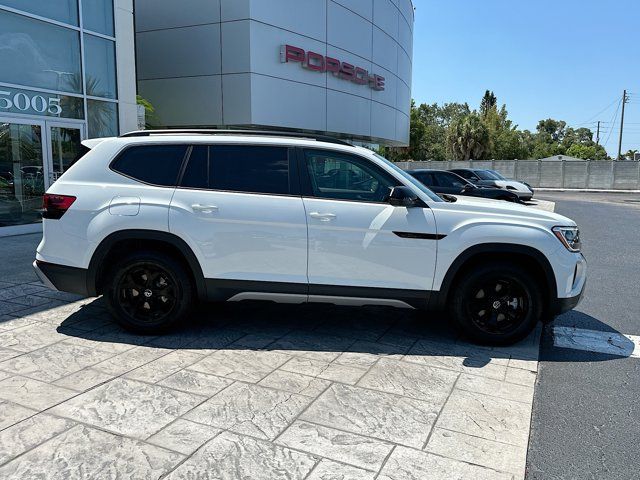 2024 Volkswagen Atlas 2.0T Peak Edition SE w/Technology