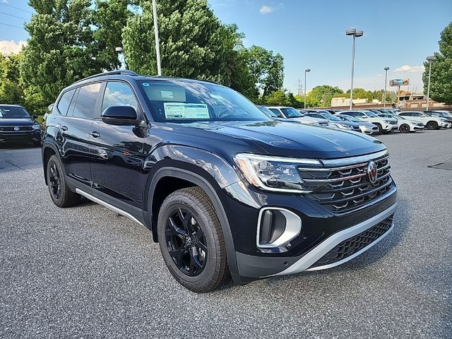 2024 Volkswagen Atlas 2.0T Peak Edition SE w/Technology