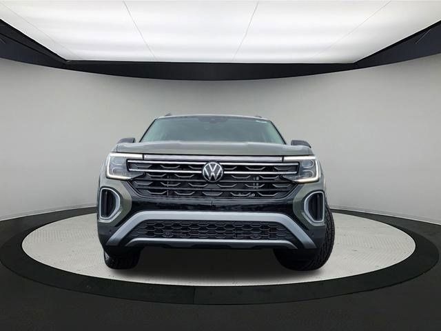 2024 Volkswagen Atlas 2.0T Peak Edition SE w/Technology