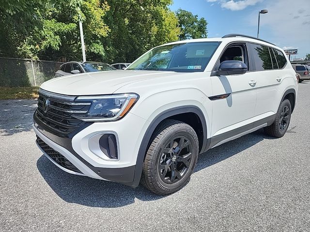 2024 Volkswagen Atlas 2.0T Peak Edition SE w/Technology