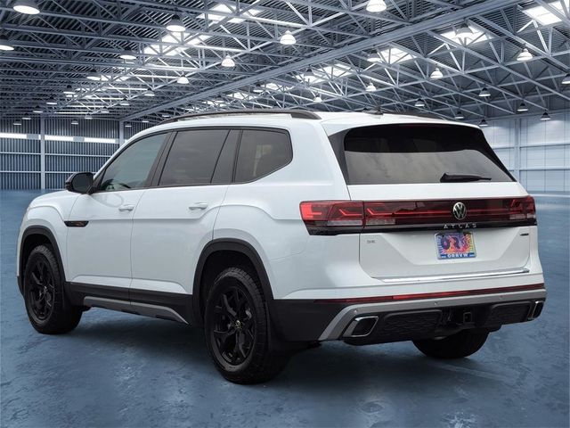 2024 Volkswagen Atlas 2.0T Peak Edition SE w/Technology