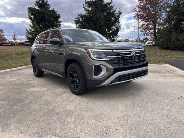 2024 Volkswagen Atlas 2.0T Peak Edition SE w/Technology