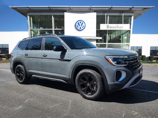 2024 Volkswagen Atlas 2.0T Peak Edition SE w/Technology