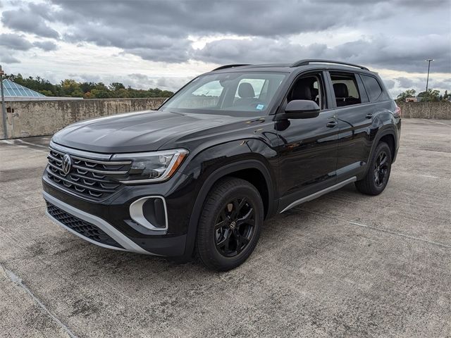 2024 Volkswagen Atlas 2.0T Peak Edition SE w/Technology