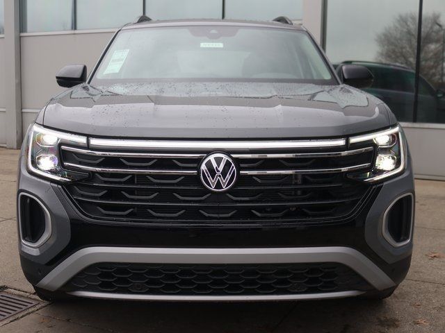 2024 Volkswagen Atlas 2.0T Peak Edition SE w/Technology