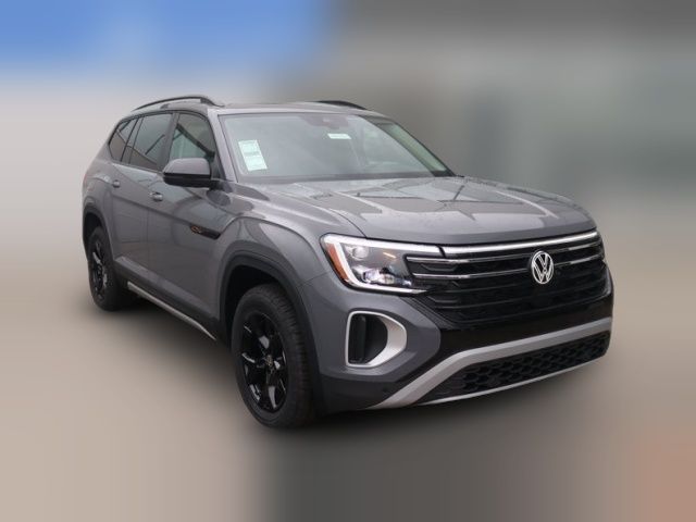 2024 Volkswagen Atlas 2.0T Peak Edition SE w/Technology