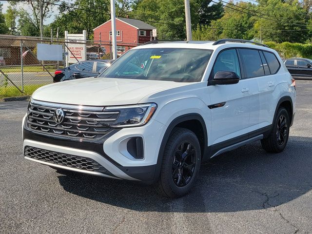 2024 Volkswagen Atlas 2.0T Peak Edition SE w/Technology