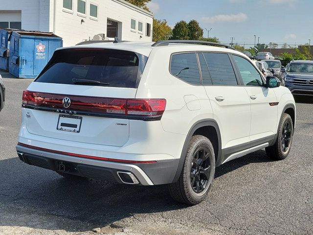 2024 Volkswagen Atlas 2.0T Peak Edition SE w/Technology