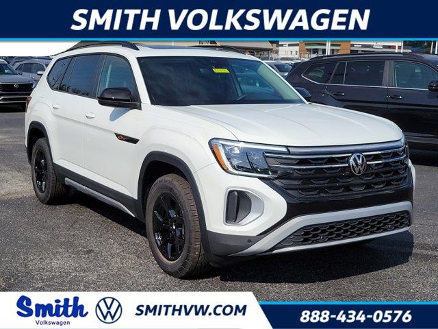 2024 Volkswagen Atlas 2.0T Peak Edition SE w/Technology