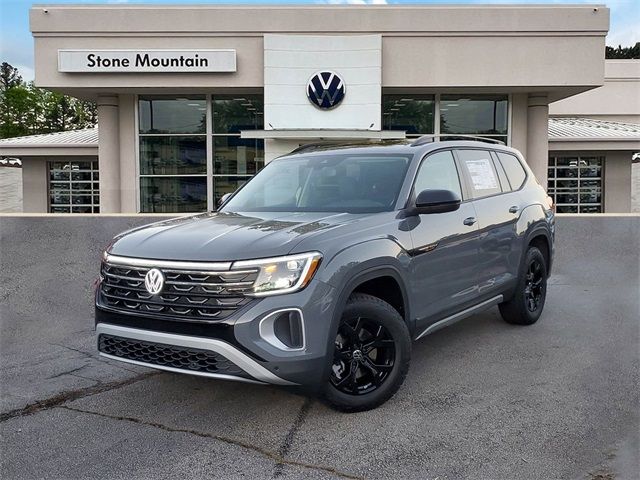 2024 Volkswagen Atlas 2.0T Peak Edition SE w/Technology