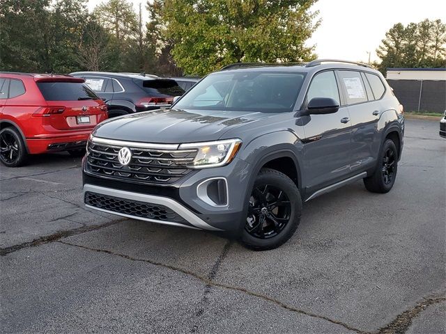 2024 Volkswagen Atlas 2.0T Peak Edition SE w/Technology