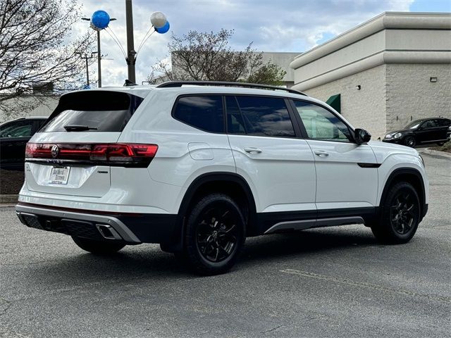 2024 Volkswagen Atlas 2.0T Peak Edition SE w/Technology