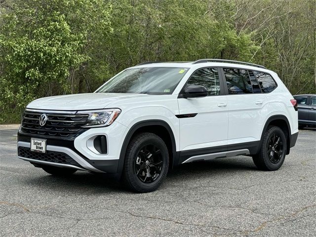 2024 Volkswagen Atlas 2.0T Peak Edition SE w/Technology