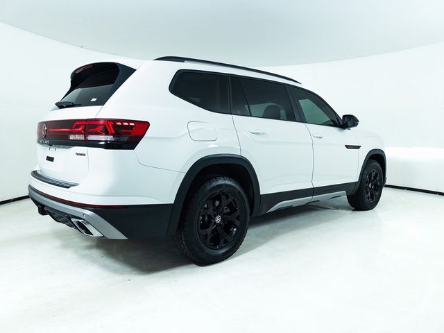 2024 Volkswagen Atlas 2.0T Peak Edition SE w/Technology