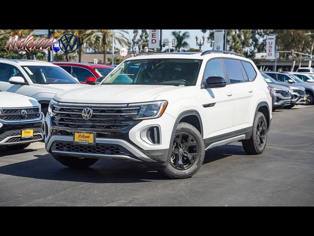 2024 Volkswagen Atlas 2.0T Peak Edition SE w/Technology