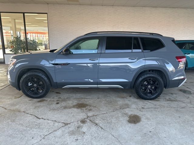 2024 Volkswagen Atlas 2.0T Peak Edition SE w/Technology