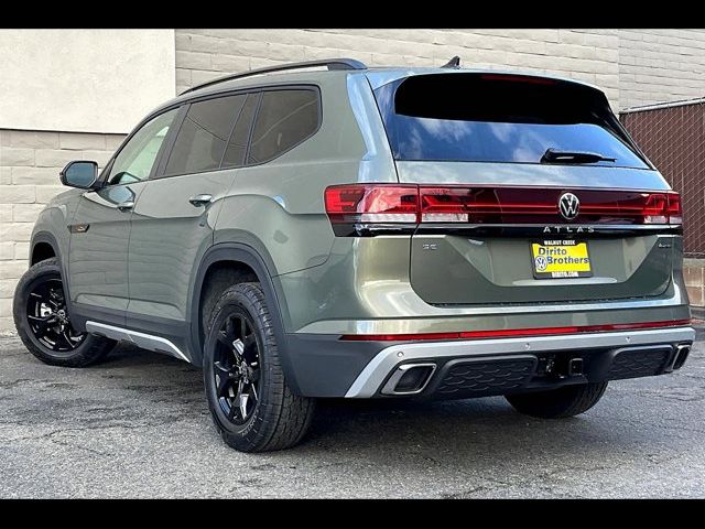 2024 Volkswagen Atlas 2.0T Peak Edition SE w/Technology