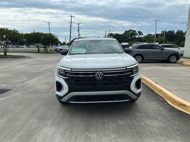 2024 Volkswagen Atlas 2.0T Peak Edition SE w/Technology