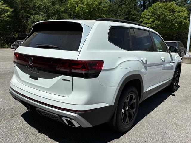 2024 Volkswagen Atlas 2.0T Peak Edition SE w/Technology