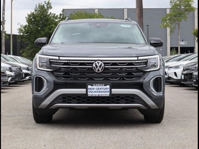 2024 Volkswagen Atlas 2.0T Peak Edition SE w/Technology