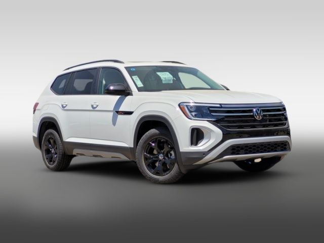 2024 Volkswagen Atlas 2.0T Peak Edition SE w/Technology