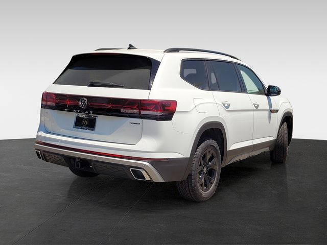 2024 Volkswagen Atlas 2.0T Peak Edition SE w/Technology