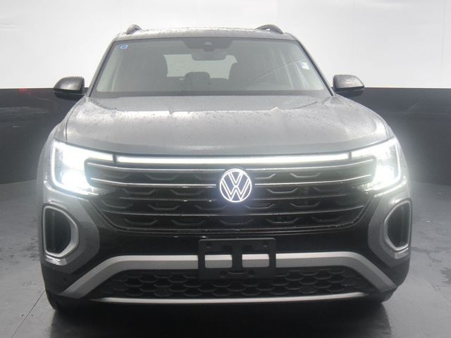 2024 Volkswagen Atlas 2.0T Peak Edition SE w/Technology