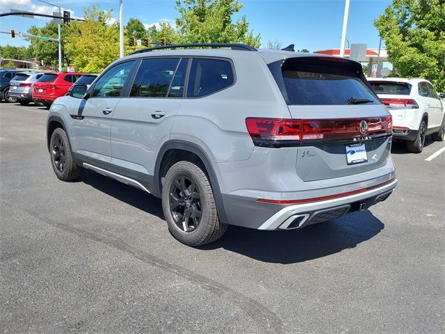 2024 Volkswagen Atlas 2.0T Peak Edition SE w/Technology