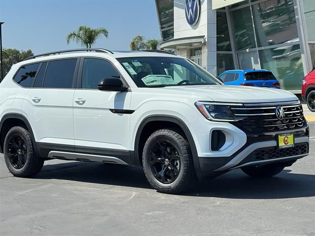 2024 Volkswagen Atlas 2.0T Peak Edition SE w/Technology