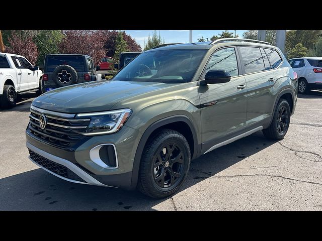 2024 Volkswagen Atlas 2.0T Peak Edition SE w/Technology