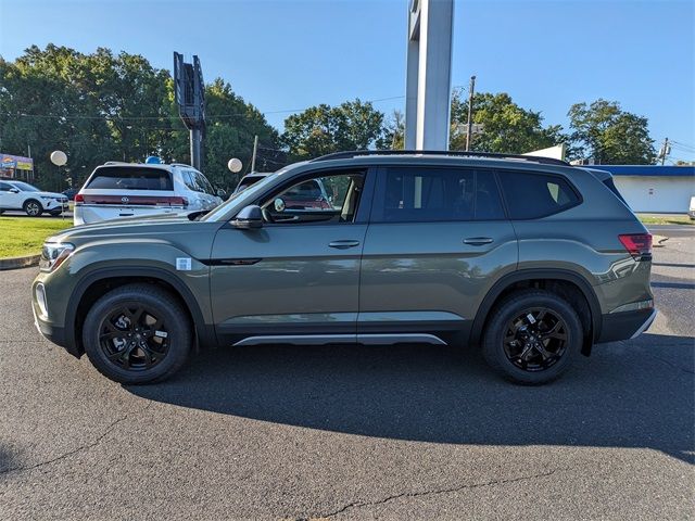 2024 Volkswagen Atlas 2.0T Peak Edition SE w/Technology