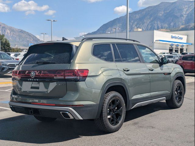 2024 Volkswagen Atlas 2.0T Peak Edition SE w/Technology