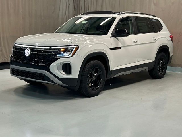 2024 Volkswagen Atlas 2.0T Peak Edition SE w/Technology