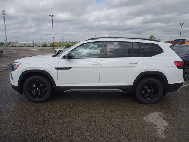 2024 Volkswagen Atlas 2.0T Peak Edition SE w/Technology