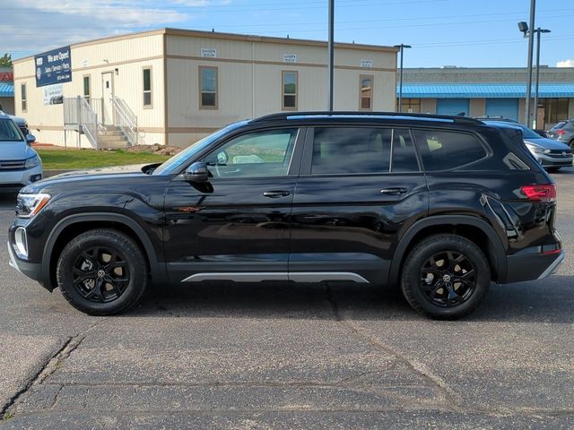 2024 Volkswagen Atlas 2.0T Peak Edition SE w/Technology